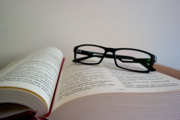 Importance of Story telling in Marketing - Multi Views